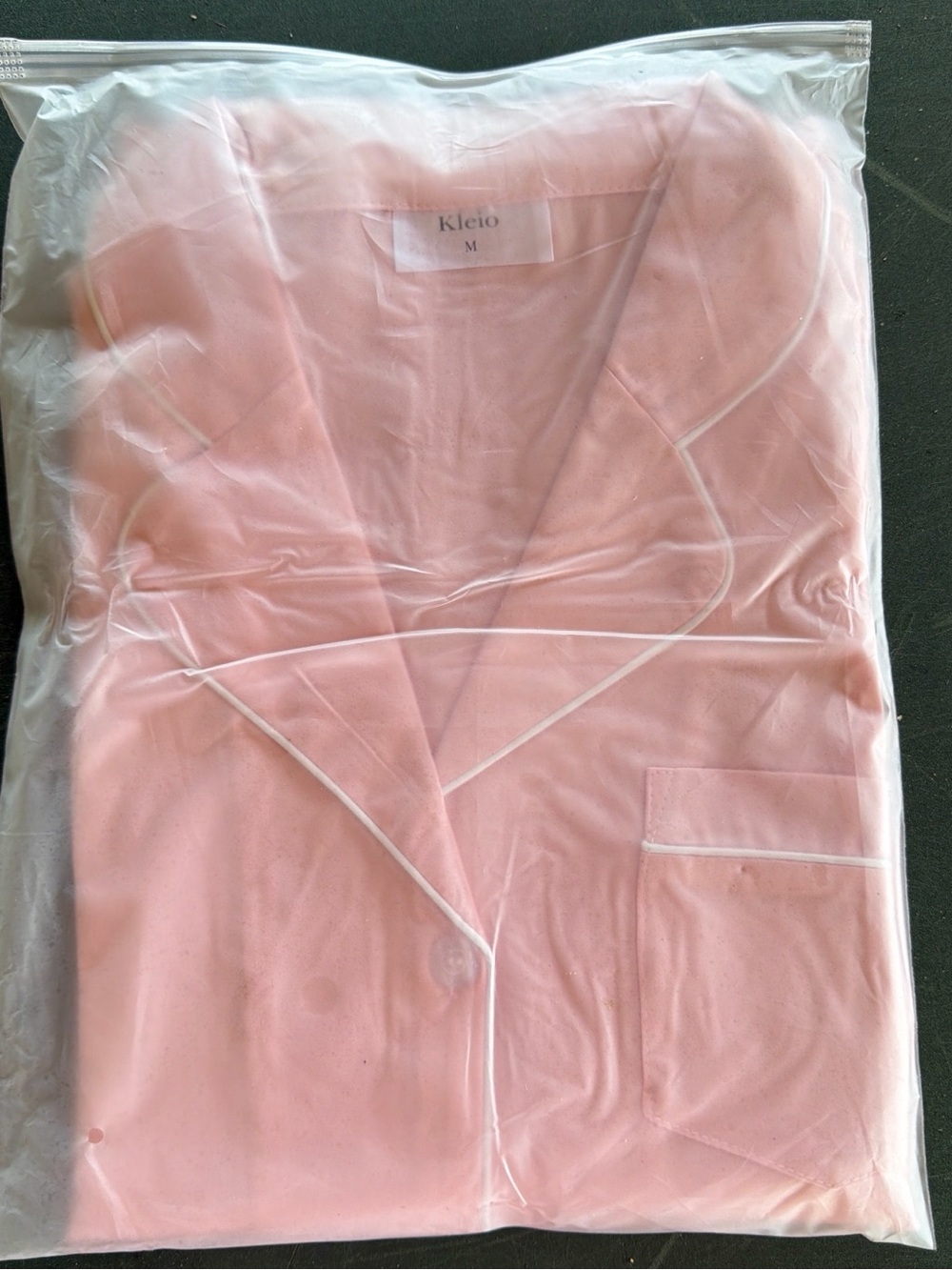 Short-Sleeve Pink Satin Pajama Set with Elastic Waist Satin S - Picture 2 of 4